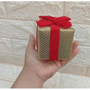 PENDENTE WF1744 PRESENTE C/LACO VERM 8X8X9,5CM